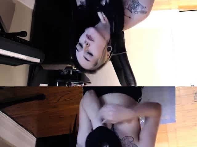 Close up teen pussy gaping action
