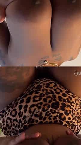 Solo Ebony Chubby Babe Sensual Play with Her Big Boobs