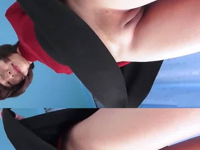 Hot Asian Pussy Camel-toe Closed-up