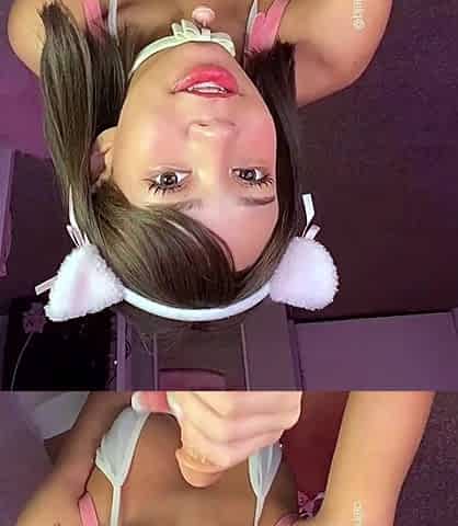 Webcam fun mature brunette with toys cum on cam