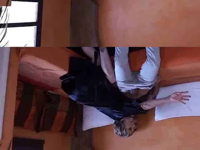 un couple baise leur servante