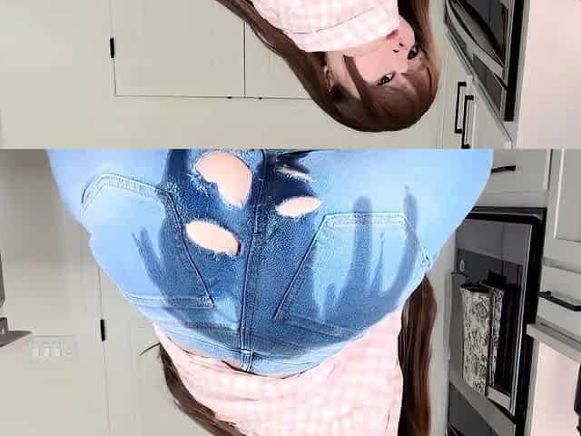 OnlyFans KittyKum Kitty Kum Dildo And Torn Jeans PP