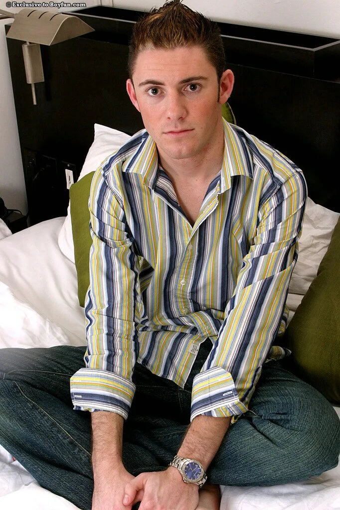 Now Showing: Lonely gay brunette Ryan rubs his hairy booty and strokes his uncut dick — Spotlight