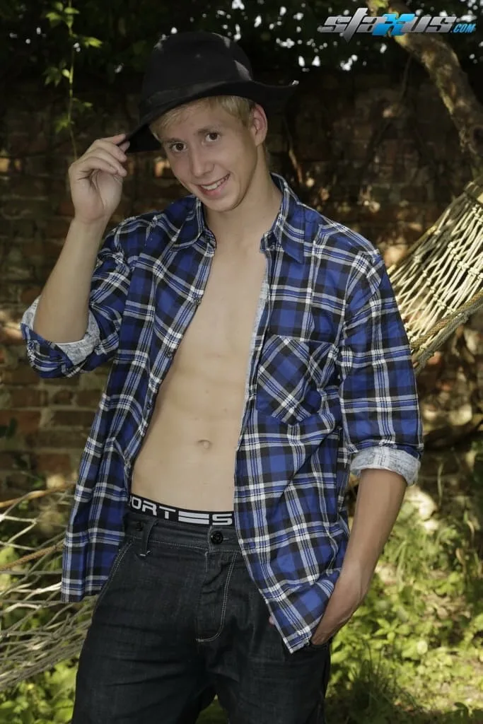 Featured: Gay bikers Benjamin Dunn & Justin Conway strip and fuck in nature